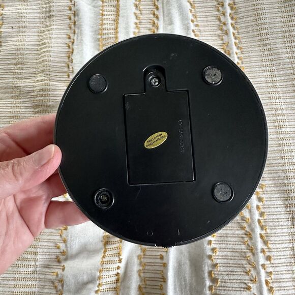 9” Touch Activated Candy Dispenser Battery Operated - Tested/Working - Picture 6 of 9